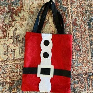 (NWOT) Small Santa bag
